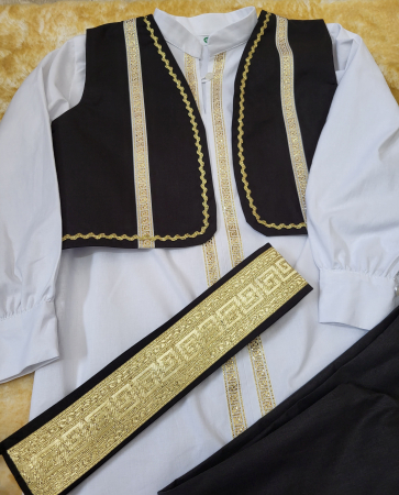 Costum traditional pentru baieti model 11 [4]