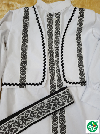 Costum traditional pentru baieti model 7 [5]