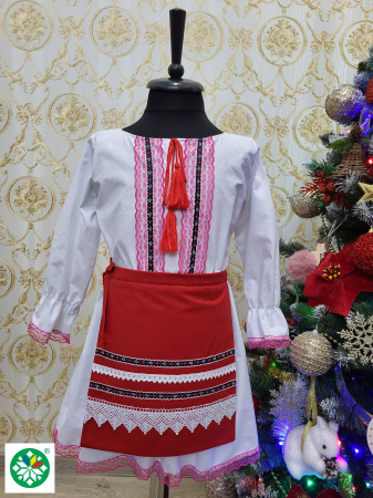 Costum traditional pentru fete model 6 [1]
