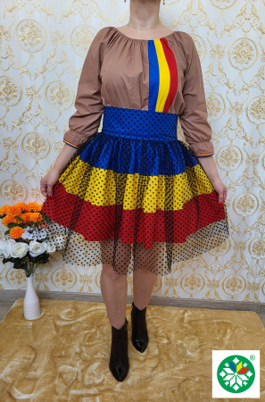 Fusta tricolor cu tull [2]