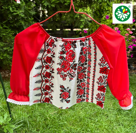 Ii fete - Ie traditionala fetita Cezara