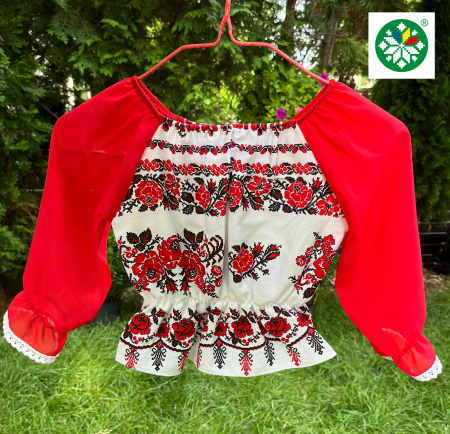 Ii fete - Ie traditionala fetita Lia