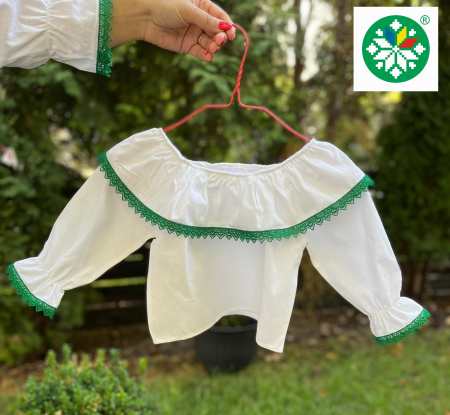 Ii fete - Ie traditionala fetita Marilena