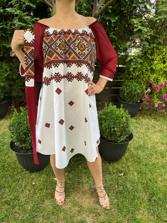 Rochie traditionala Letitia [1]