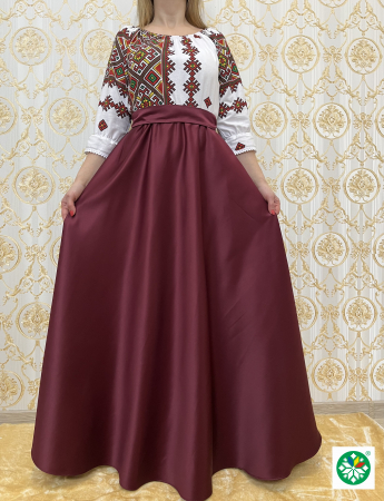 Rochie traditionala lunga Fabia [2]