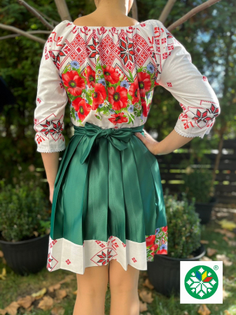 Rochie traditionala pliuri Cassandra [2]