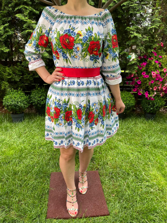Rochie traditionala pliuri Cosmina [1]