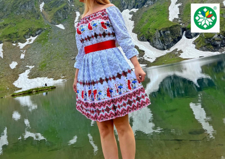 Rochii traditionale - Rochie traditionala pliuri Laura