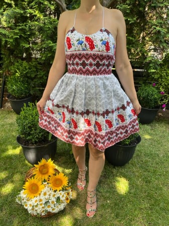 Rochii traditionale - Rochie traditionala pliuri Paula