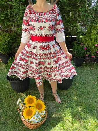 Rochii traditionale - Rochie traditionala volane medie Ines