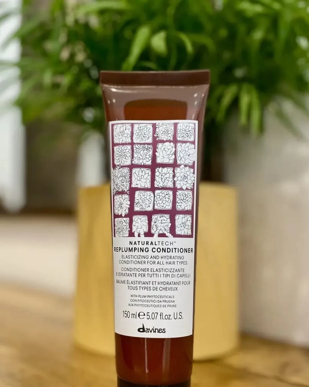 Balsam pentru hidratarea si elasticitatea firului de par, conceput pentru toate tipurile de par - replumping conditioner [4]