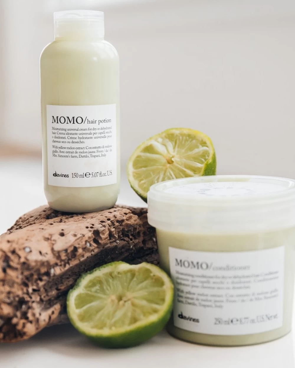 Crema hidratanta fara clatire pentru par uscat - Momo Hair Potion - 150 ml [5]