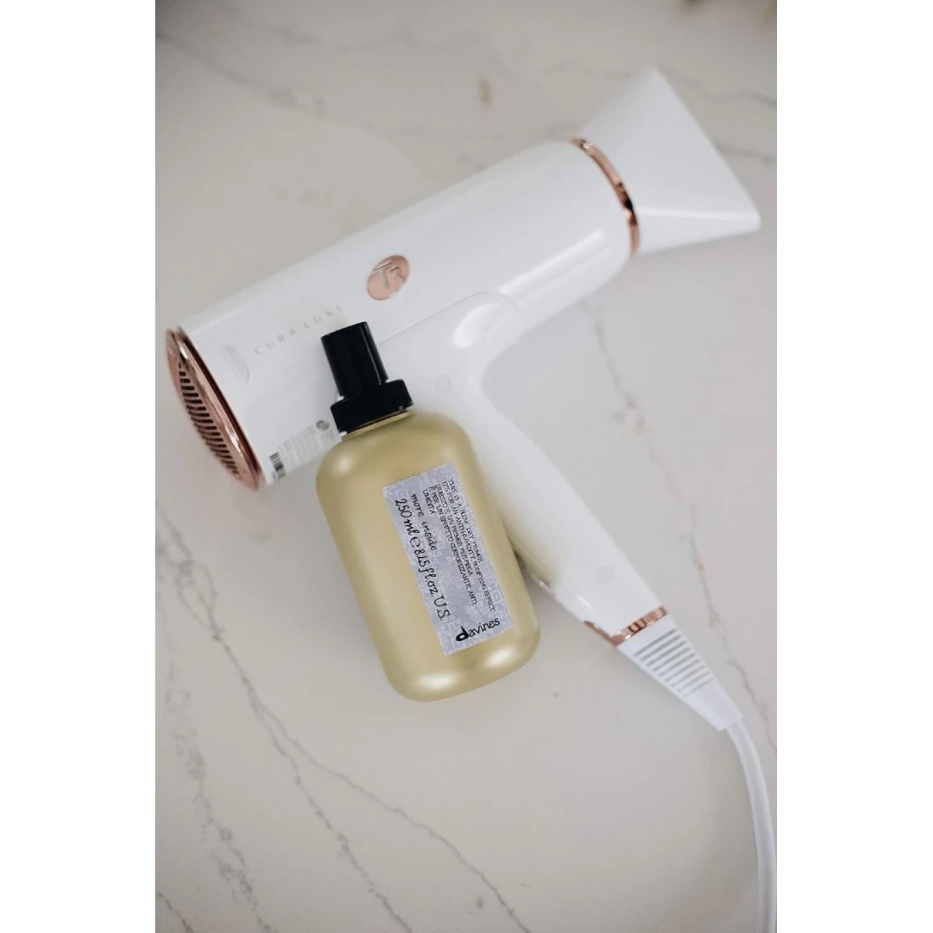 Pachet pentru par tratat chimic , uscat si fragil - Davines Sampon 250 ml - Balsam 250 ml - Spray Protectie termica 100 ml [9]