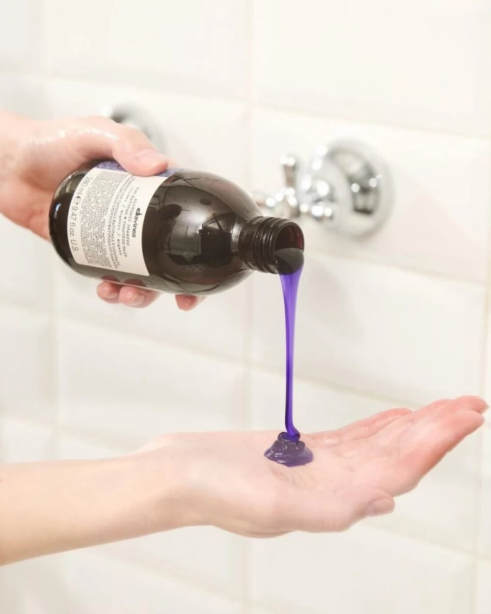 Sampon nuantator pentru întretinerea blondului rece - Alchemic Shampoo Silver - 280 ml [2]