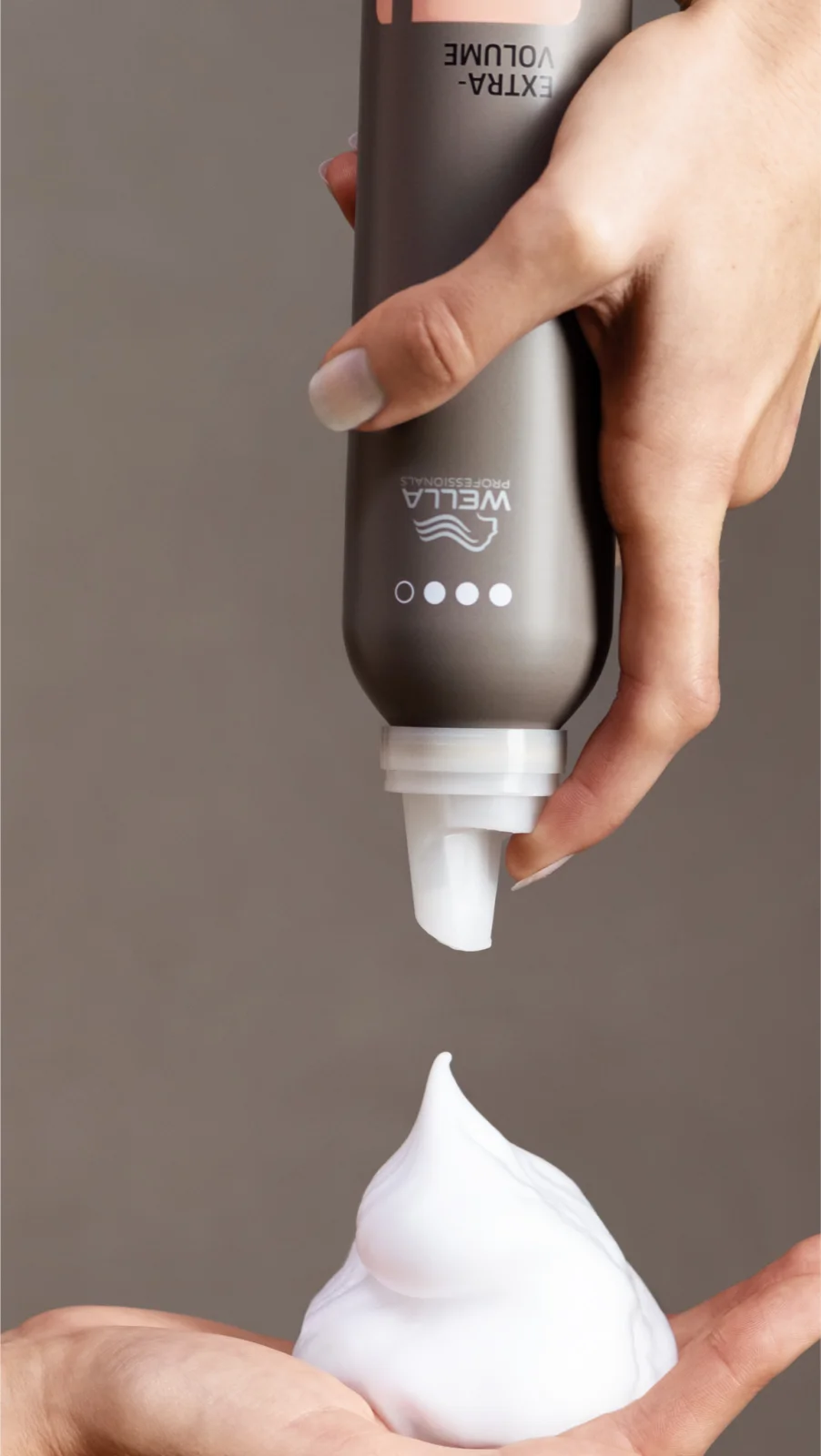 Spuma pentru Volum - Wella Professionals Eimi Extra Volum Mouse 500 ml [3]
