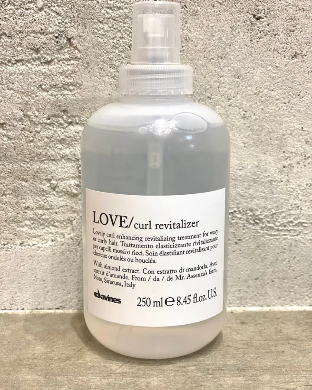 Tratament spray revitalizant pentru parul creț sau ondulat - Love Curl Revitalizer - 250 ml [3]