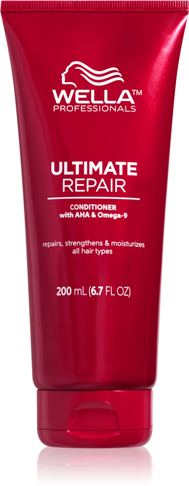 Balsam hidratant pentru par deteriorat și vopsit - Wella Professionals Ultimate Repair Deep Conditioner