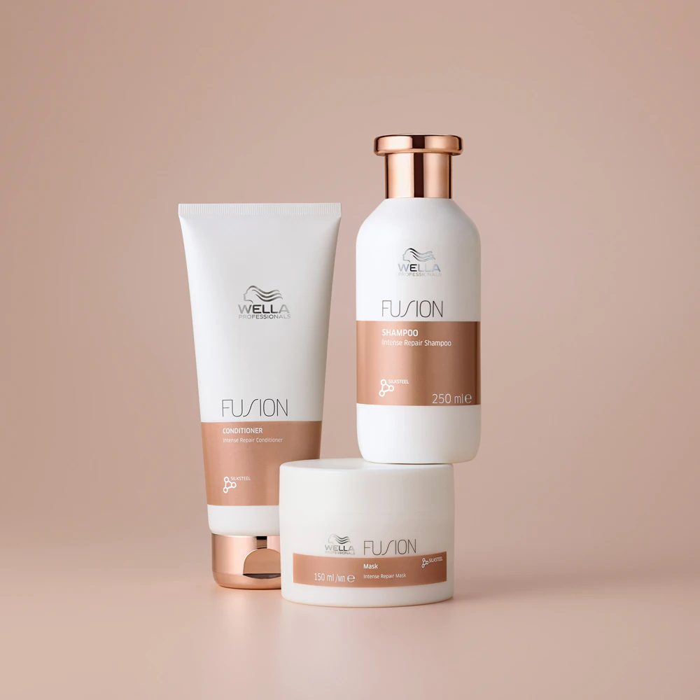 Kit-uri (pentru cadou sau pentru acasă ) - Pachet pentru parul deteriorat - Fusion Intense Repair Shampoo 250 ml - Conditioner 200 ml - Mask 150 ml