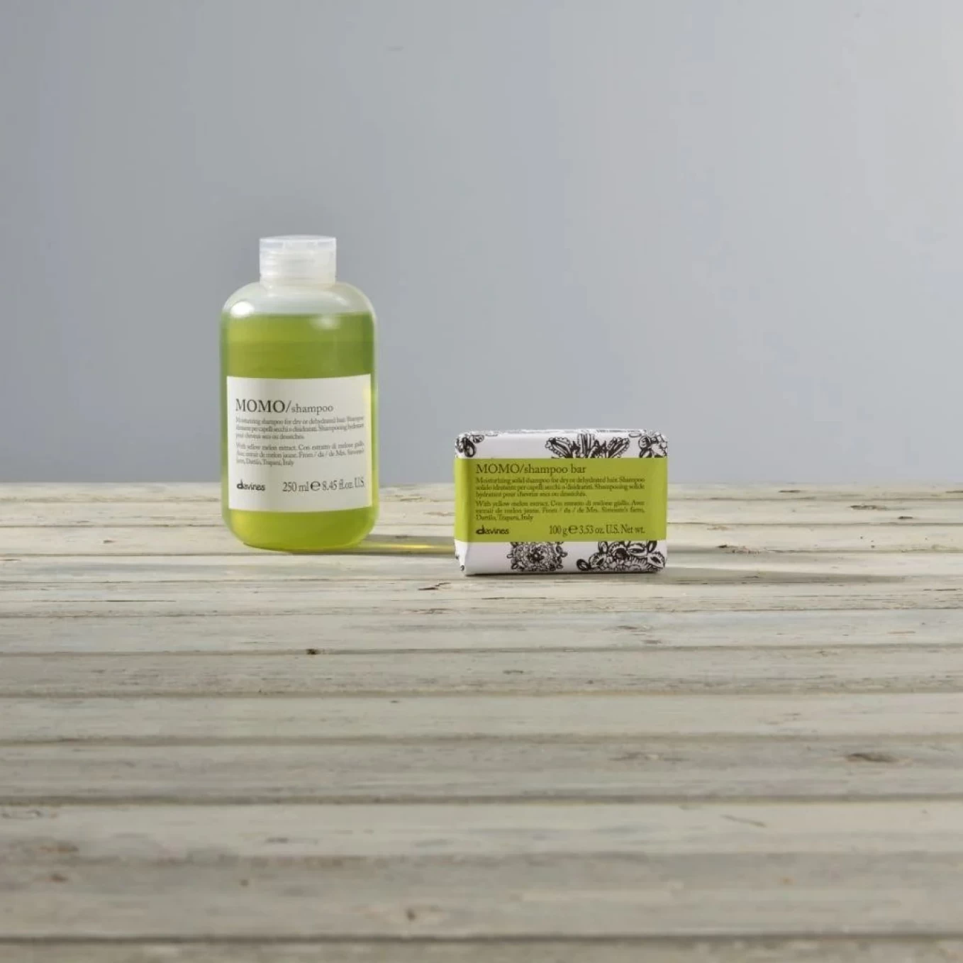 Sampon hidratant pentru par uscat - Davines Momo Shampoo  - 250ml [7]