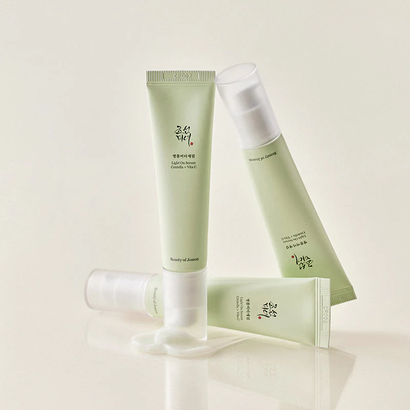 Serum iluminator cu Centella și vitamina C [2]