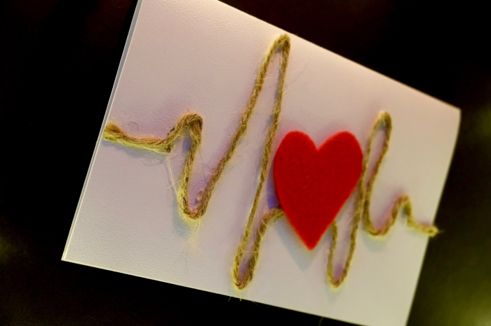 Felicitare White Heartbeat [2]