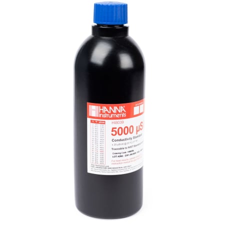 Soluții de calibrare - Solutie de calibrare 5000 µS/cm Valoarea EC la 25°C, sticlă FDA de 500 ml