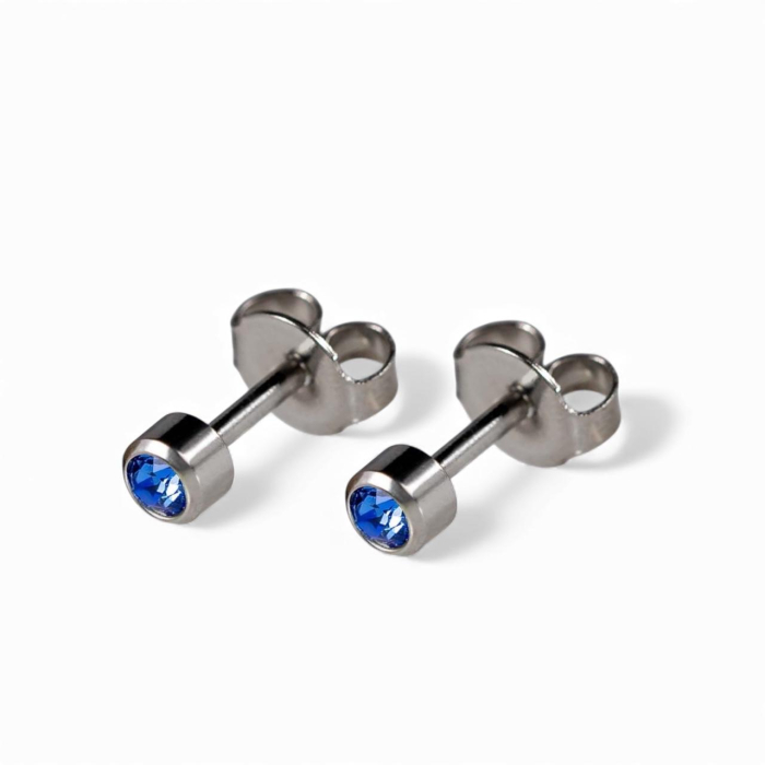 Cercei medicinali sterili , safir albastru , metal argintiu ,SEPTEMBRIE [1]