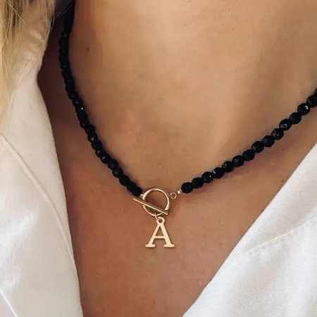 Colier cu bilute negre si initiala D din Argint 925 placat cu aur 14K [1]