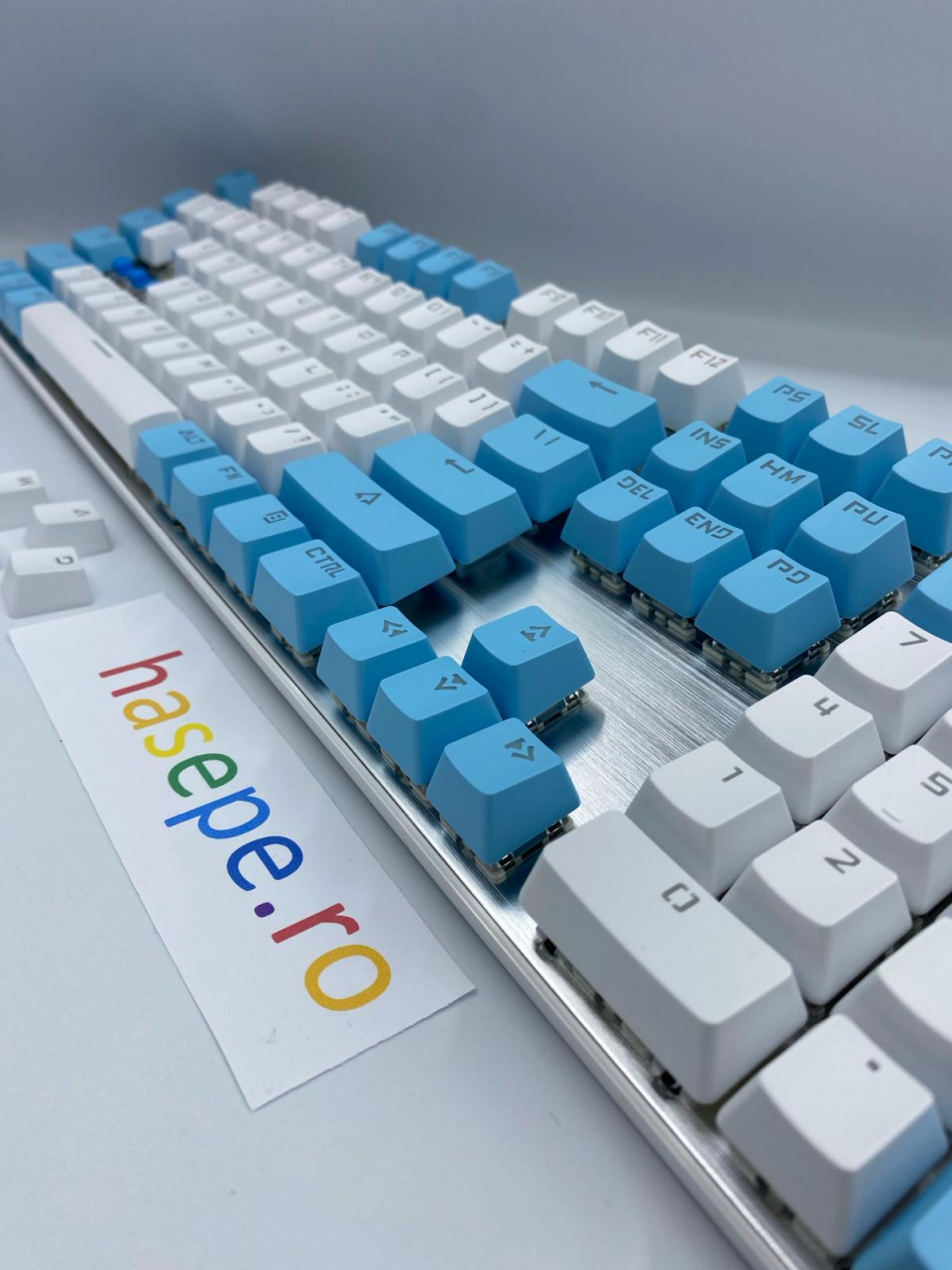 Tastatura Mecanica pentru Gaming, Crack K660 104 Blue Edition, Iluminare RGB, Compatibila Windows, Android si iOS, USB Type C [8]