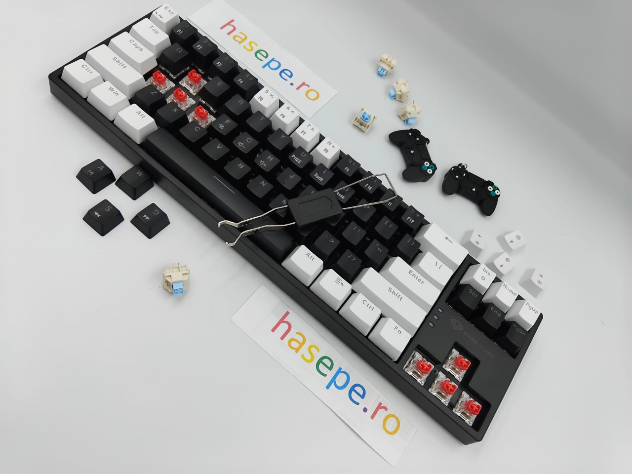 Tastatura Mecanica pentru Gaming, Leaven K710 E-sports, Iluminare RGB, Compatibila Windows si MAC, USB Type C [7]