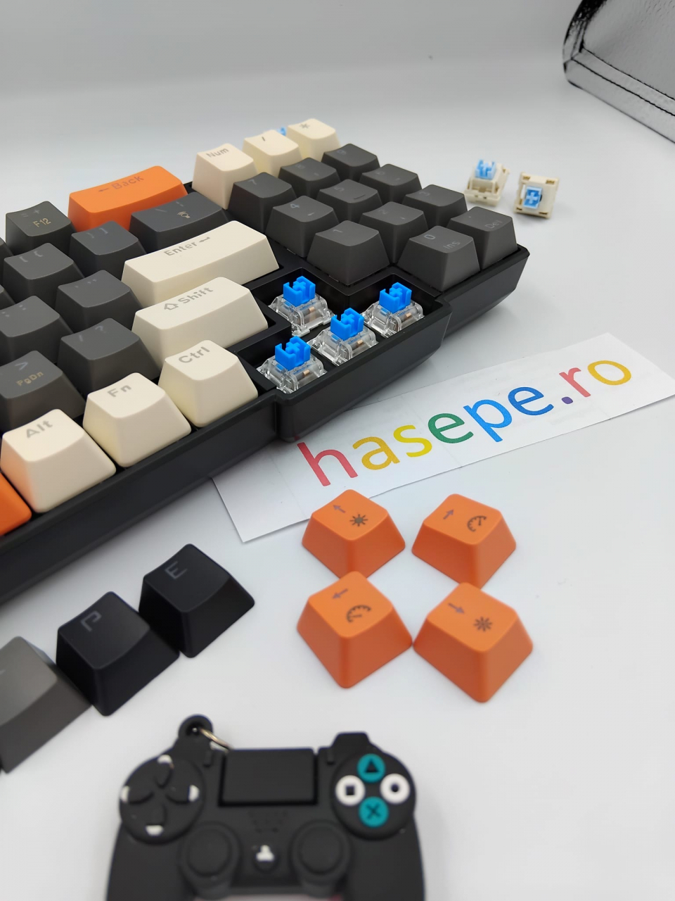 Tastatura Mecanica pentru Gaming, Leaven K780 78 E-Sports, Iluminare RGB, Compatibila Windows si MAC, USB Type C [9]