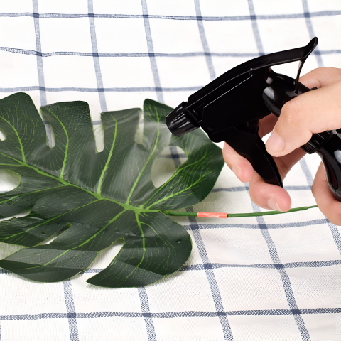 Pulverizator apa pentru frizerie sau coafor, design modern, capat pulverizare reglabil, 300 ml, Negru [4]