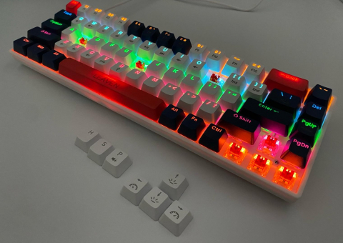 Tastatura Mecanica pentru Gaming, Leaven H68, Iluminare Rainbow LED, Compatibila Windows, Android si iOS, 3 moduri de conectare Wireless 2,4g, Bluetooth 5,1 si USB [7]