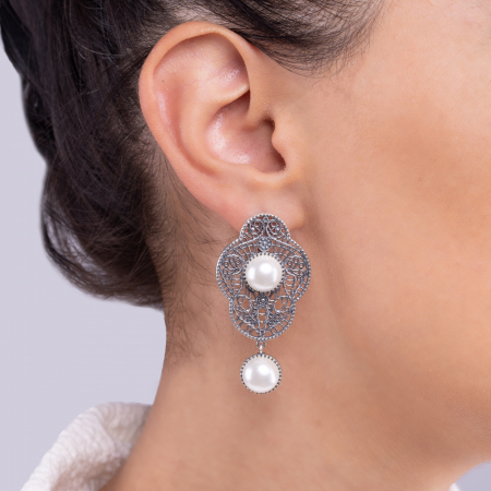 CERCEI CU PIETRE - Taguhí