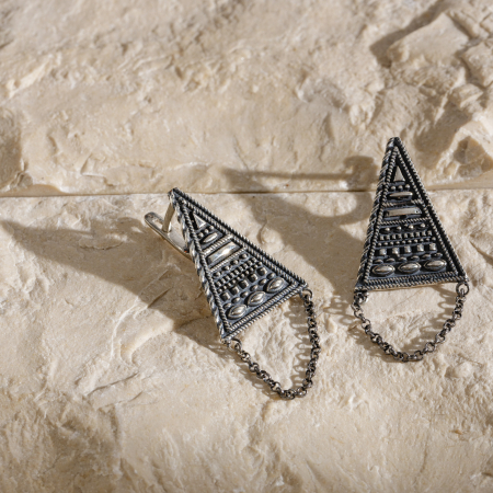 CERCEI FĂRĂ PIETRE - Masis