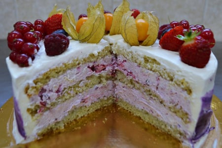 Torturi Hedonice - Tort Berry Vanilla