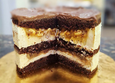 Sortimente torturi - Tort Snickers