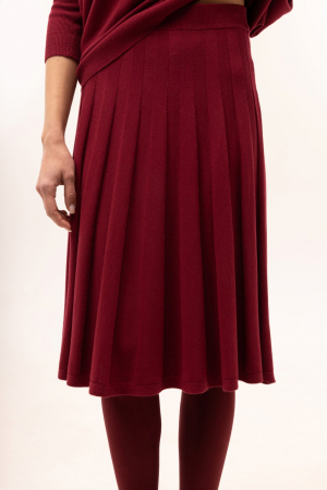 COMPLEU VASCOZA TRICOTAT BLUZA DAMA SI FUSTA EVAZATA CU PLIURI 151F365 [2]