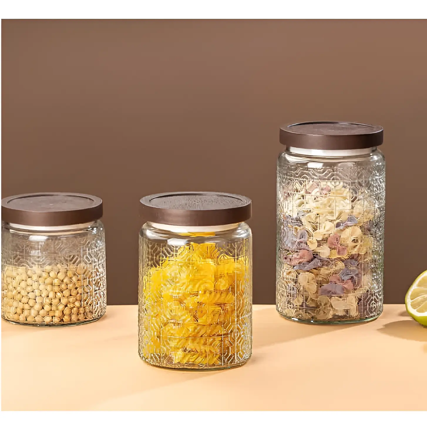 Organizare - Set 3 borcane pentru condimente, marimi diferite, sticla, PVC, organizatoare, Transparent/Maro, 600/700/1500 ml