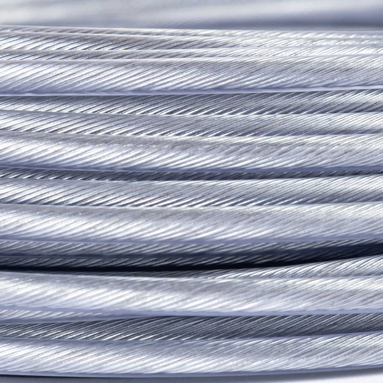 Cablu otel zincat plastifiat 25 m diametru 2-3.5 mm pentru tractare si uz general (MF-CB7010-G01) [3]