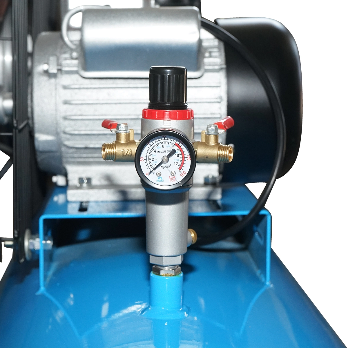 Compresor aer 220V, 200L putere 2.2kW 3CP presiune maxima 8 Bar, debit 250Lmin DISGM62 (BK78551) [4]