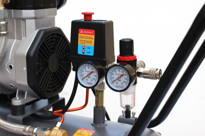 Compresor aer 50L 10BAR fara ulei silentios 550Lmin 3000W 4.1CP (TA3388) [4]