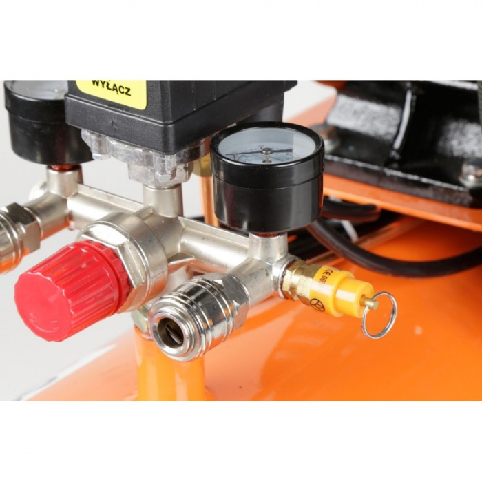 Compresor aer comprimat 100L 4.6CP 2 cilindri 480L min (LXC100-2-230V) [14]