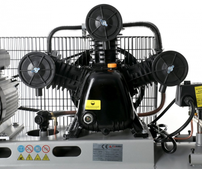 Compresor aer comprimat 150L 230V 5.6CP 650L min 3 cilindri + regulator dezumidificator (TA325B) [2]