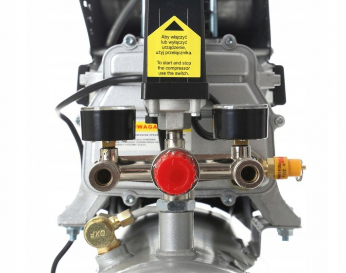 Compresor aer comprimat 25L litri 8 bar 300L min + kit scule pneumatice (TA300N+) [4]