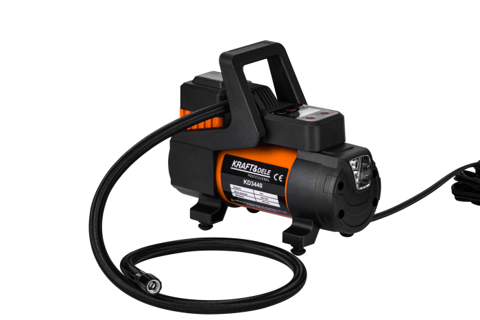 Compresor auto 12V 45 Lmin lanterna LED afisaj LCD (KD3440) [6]