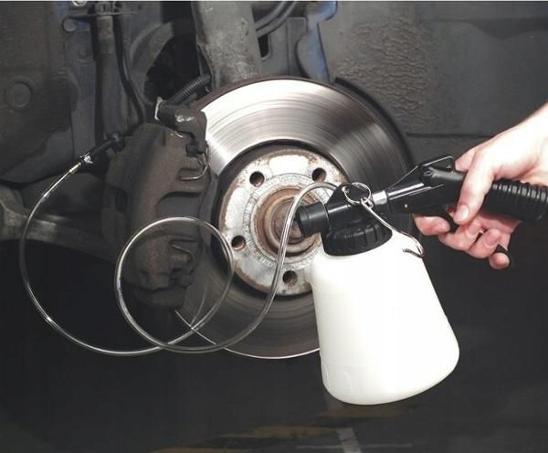 Dispozitiv de aerisit si schimbat lichid de frana (M57697) [10]