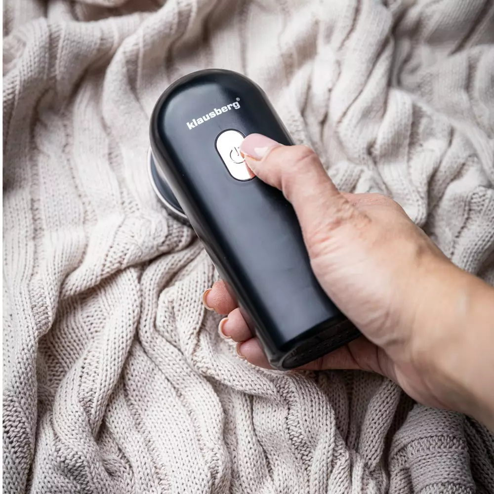 Indepartator de scame reincarcabil negru cu auriu (KB-7801) [10]