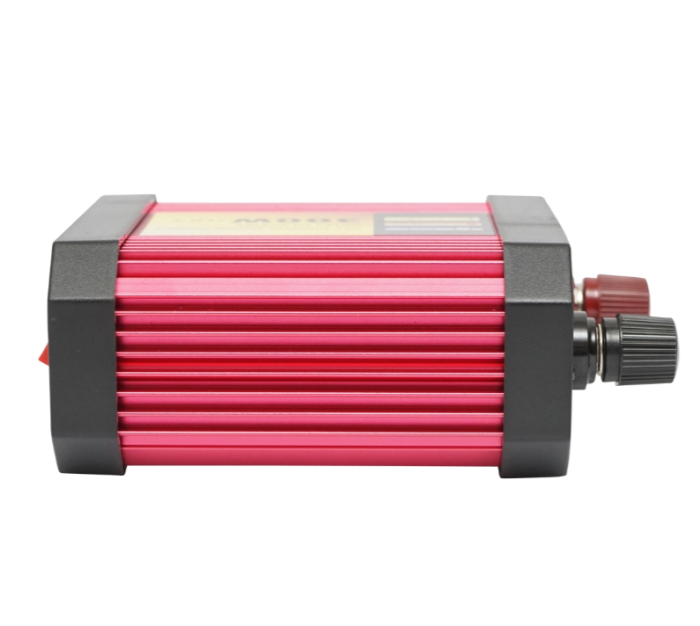 Invertor tensiune 12V-220V 300W cu USB DISGT29 (BK92999) [4]