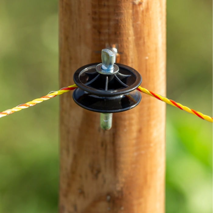 Izolator colt cu fanta rotita gard electric (AGR0106) [15]